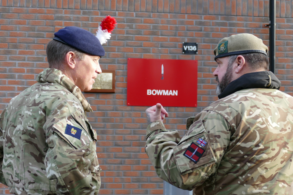 Imagem relacionada à notícia: Novos alojamentos e instalações sustentáveis apoiam alunos com treinamento cerimonial em Catterick