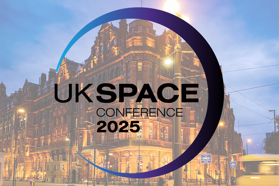 Imagem relacionada à notícia: Manchester será anfitrião da Conferência Espacial do Reino Unido __ZXQNUMA_