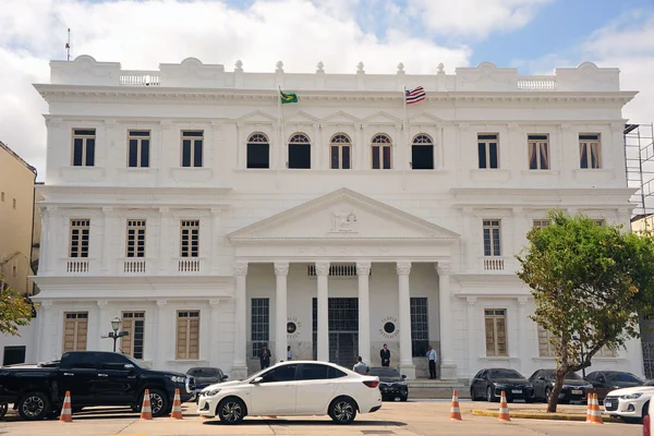 Delegada aprovada no 2.018º lugar em concurso de 20 vagas perde o posto