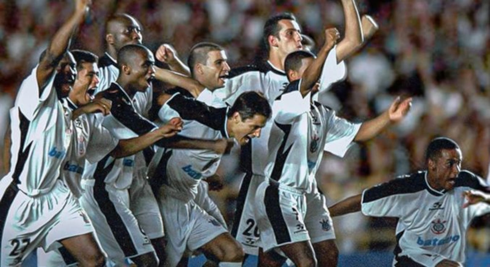 Após vencer nos pênaltis por 4 a 3, o Corinthians conquistou o primeiro título mundial de sua história Reprodução/Instagram