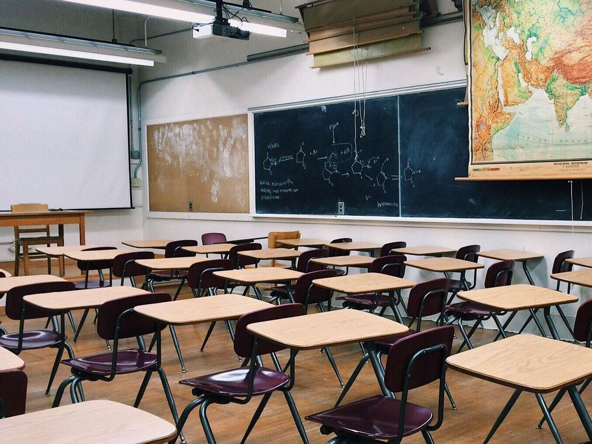Um a cada quatro alunos querem ensino e aprendizagem melhores como prioridade do próximo governador, diz pesquisa