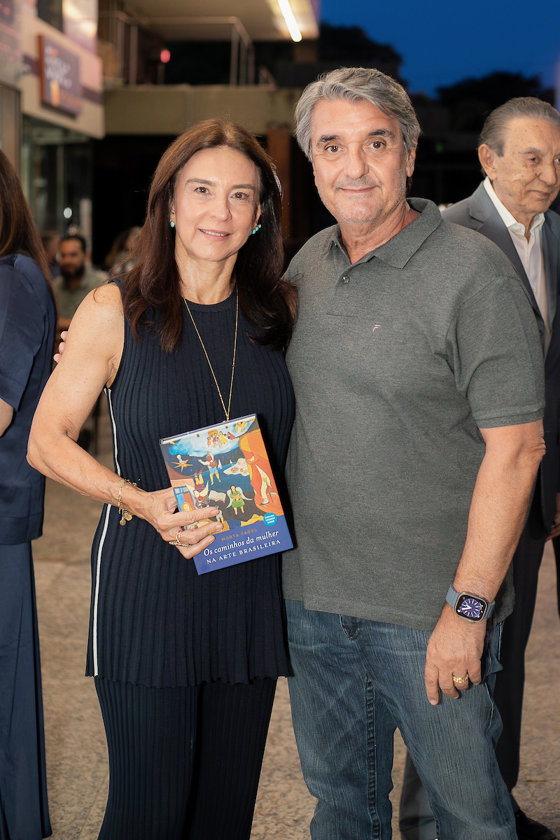 Marta Fadel lança livro Os caminhos da mulher na arte brasileira no Meiota