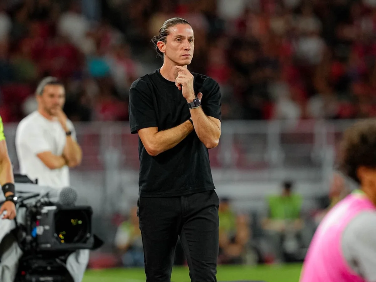 Em boa fase no Monaco, Filipe Luís relembra início da carreira no Flamengo