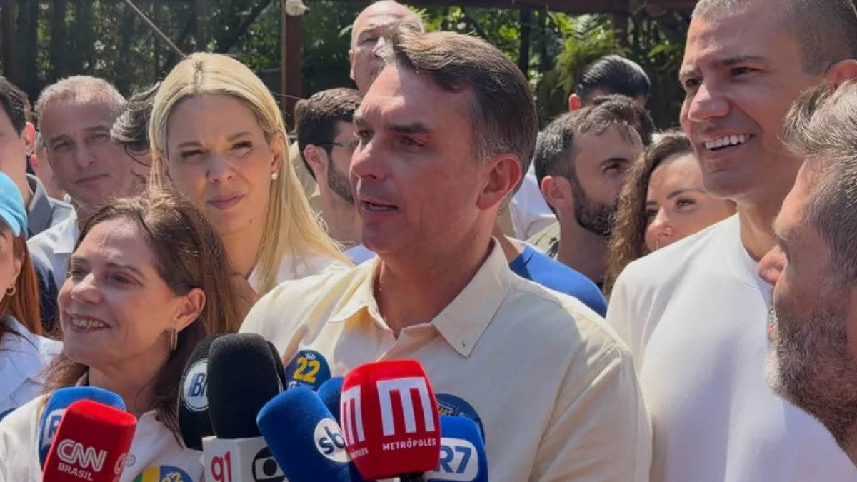 EBC nega responsabilidade por falha de áudio em propaganda de Flávio