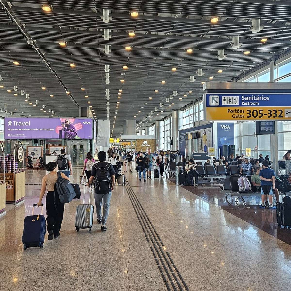 Falha de segurança faz idosa com Alzheimer embarcar em voo errado em SP