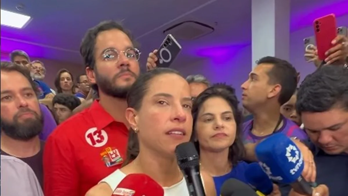 Reeleita em Pernambuco, Raquel Lyra adota neutralidade entre Flávio e Lula