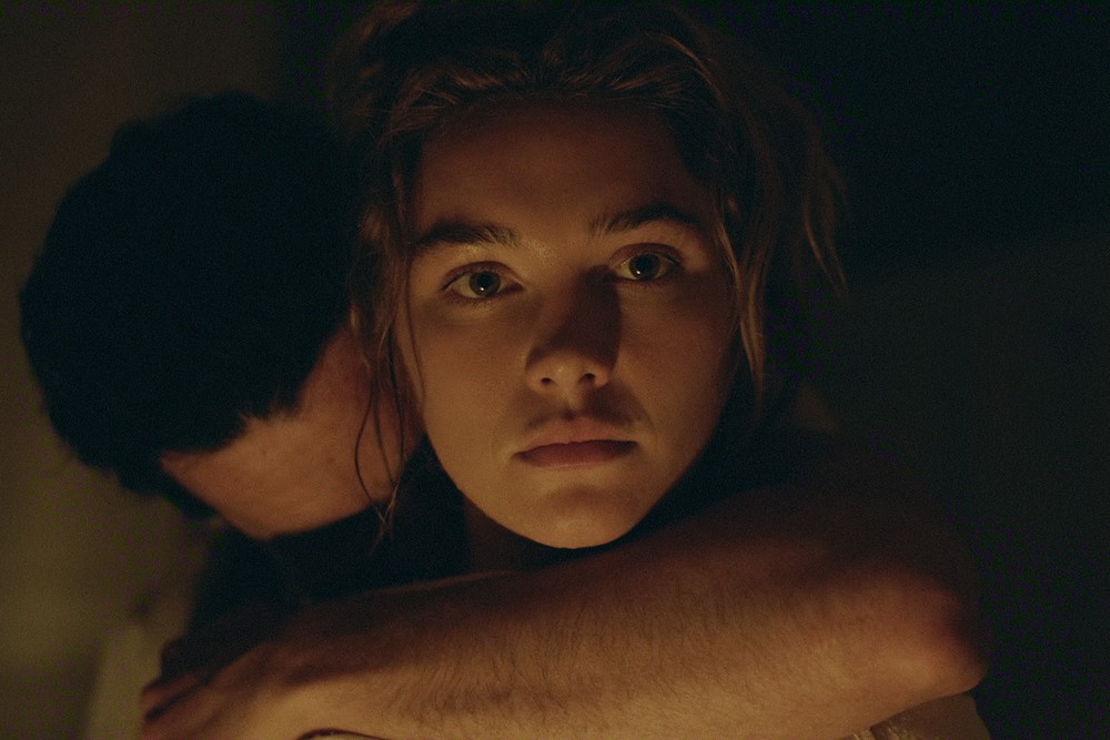 Atuação de Florence Pugh se tornou um dos pontos mais elogiados entre a crítica — Foto: Reprodução/The Movie Database