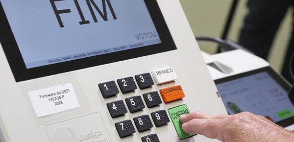 Boca de urna e compra de votos: saiba denunciar crimes eleitorais online