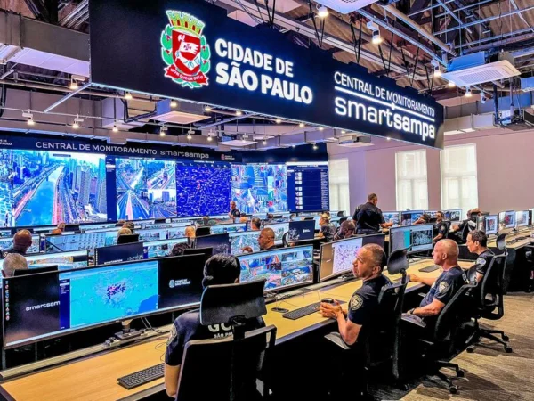Prefeitura de SP assina nesta terça acordo com MPSP para uso do Smart Sampa - destaque galeria