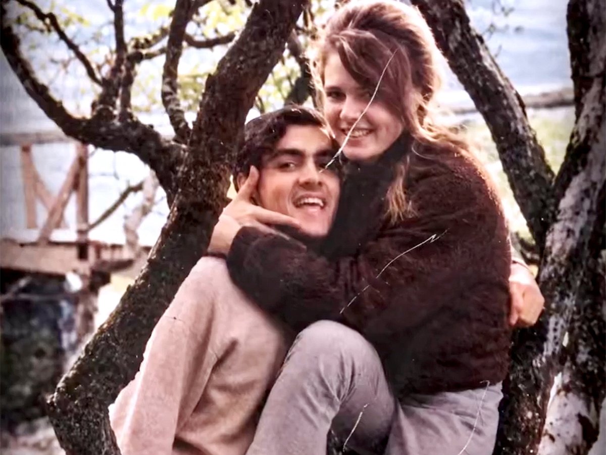 Sonia Gandhi relembra como seu romance com Rajiv Gandhi começou em Cambridge: 'Eu senti quase imediatamente...'