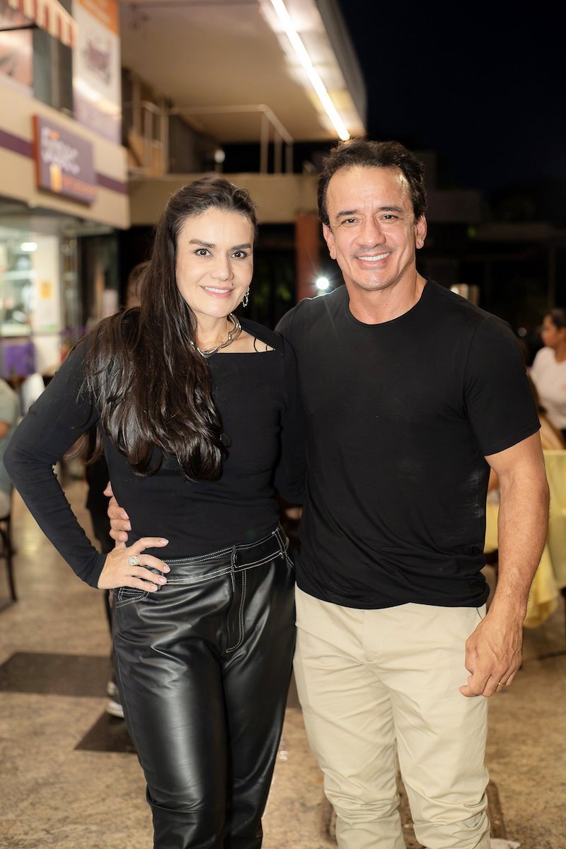 Marta Fadel lança livro Os caminhos da mulher na arte brasileira no Meiota