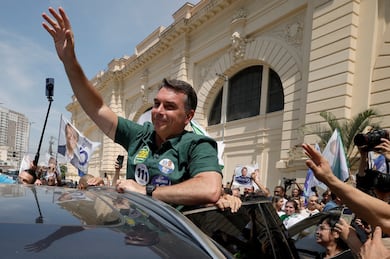 Datafolha: Flávio Bolsonaro tem 52% dos votos válidos entre os mais propensos a votar; Lula, 48%